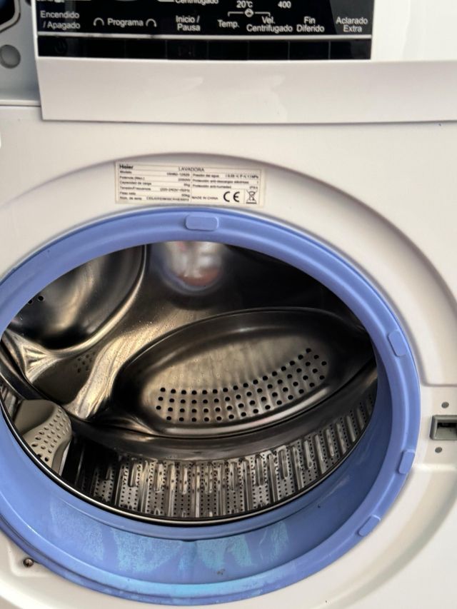 LAVADORA DE CARGA FRONTAL MARCA HAIER DE 6 KILOS