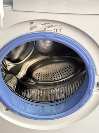 LAVADORA DE CARGA FRONTAL MARCA HAIER DE 6 KILOS