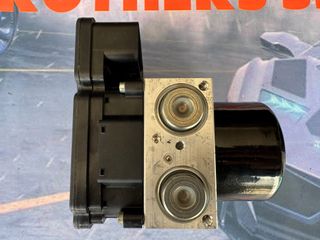 8V612C405AE 10021203504 10096101103 MAZDA 3 ABS