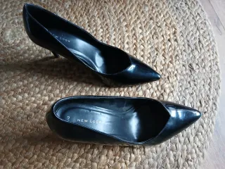 Zapatos de tacón negros talla 42