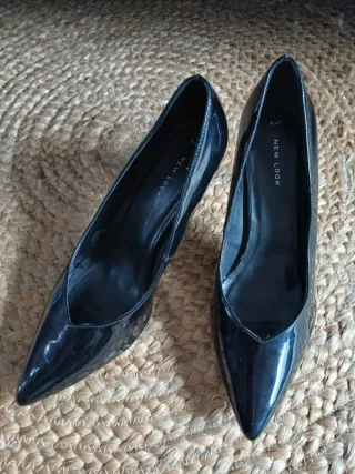 Zapatos de tacón negros talla 42