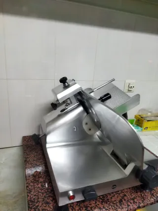 Cortafiambres profesional Braher