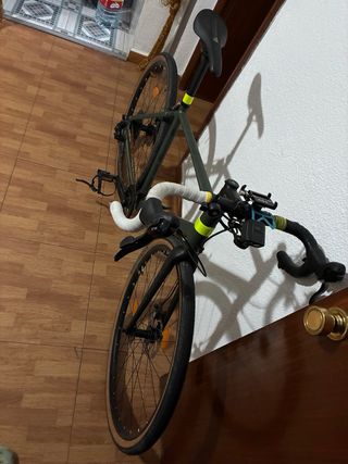 Bicicleta Gravel Triban 120