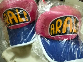Gorra Arale con alas