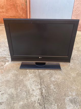 LG 32LC45 Televisor