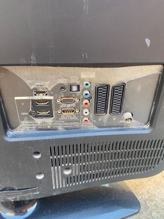 LG 32LC45 Televisor
