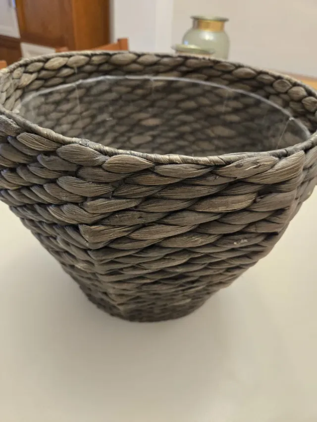 Macetero grande mimbre marrón