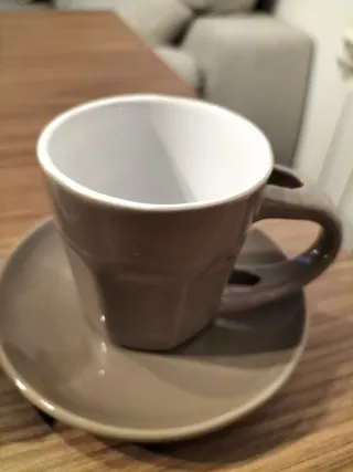 Set 4 Tazas Café con Platos y Cucharas