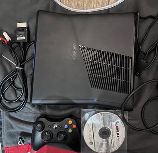 Xbox 360 S 250 GB Completo