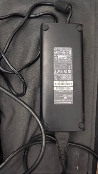 Xbox 360 S 250 GB Completo