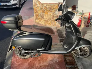 Scooter Eléctrica Next Mojito Negra