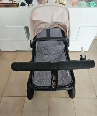 Bugaboo Camaleón3 Plus gris y marfil