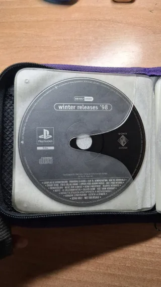 Lote PS1: 13 Discos Promo/Demo + Funda Spyro