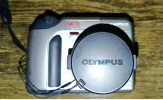 Pacchetto 3 Fotocamere Vintage Olympus+Canonmate+Surpass