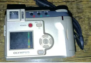 Pacchetto 3 Fotocamere Vintage Olympus+Canonmate+Surpass