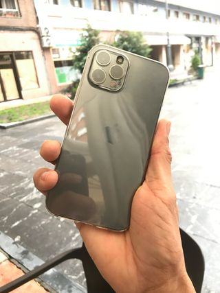 iPhone 12 Pro Gris Espacial 128GB + Regalos