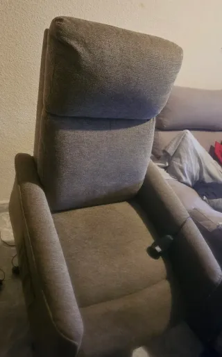 Sillón relax eléctrico gris/marrón