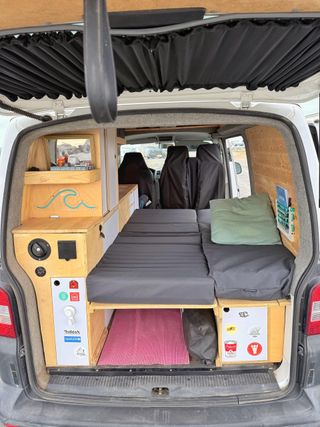 Volkswagen Transporter T5 camperizada