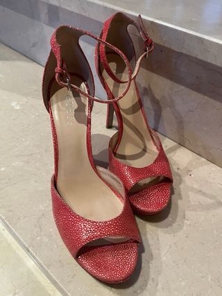 Sandalias Guest Rojas Talla 40