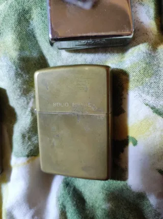 Set di accendini antichi