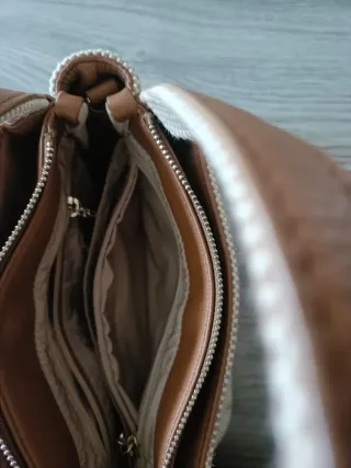 Bolso grande beige y marrón