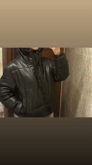 Abrigo efecto piel acolchado