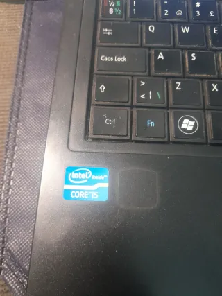 Portátil Acer TravelMate Windows 11 Pro