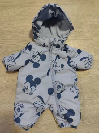Buzo de nieve Mickey Mouse talla 62