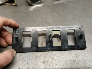 Soporte interruptores Simca 1200