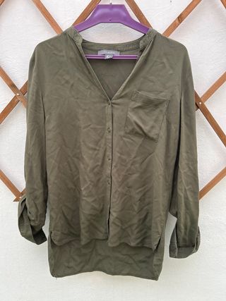 Blusa verde militar