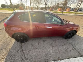 Alfa Romeo Giulietta 2012 Negociable