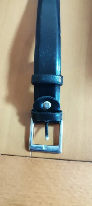 Cinturón de hombre negro