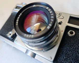 Cámara Kiev Contax Plata y Negra