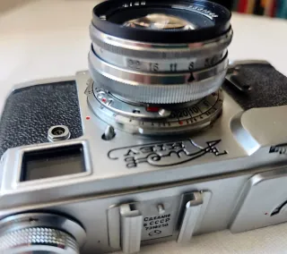 Cámara Kiev Contax Plata y Negra