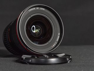 Canon EF 16-35mm f/2.8 L II USM