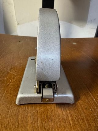 Puntatrice Zenith 520-E