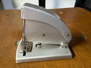 Puntatrice Zenith 520-E