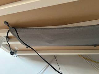 Escritorio IKEA BEKANT esquinero