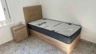 Canapé cama y colchón