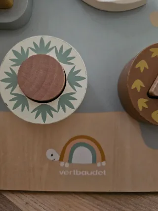 Tablero Actividades Montessori Vertbaudet