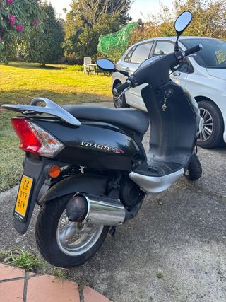 Kymco Vitality 50cc 2T Scooter