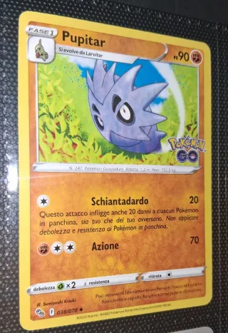 Lotto Pokémon Tyranitar, Pupitar e Larvitar