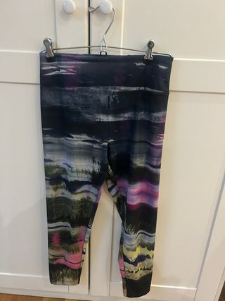 Pantalones deportivos Oysho estampados