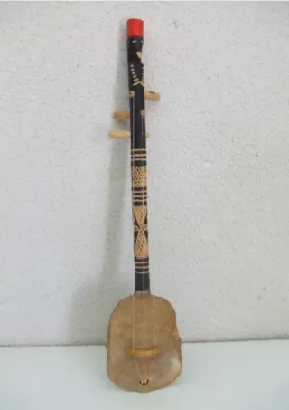 Estructura de guitarra africana Gunibri.