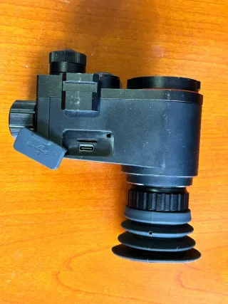 Visión Nocturna Digital Sytong HT-88