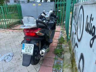 Kymco Grand Dink 125 Negra