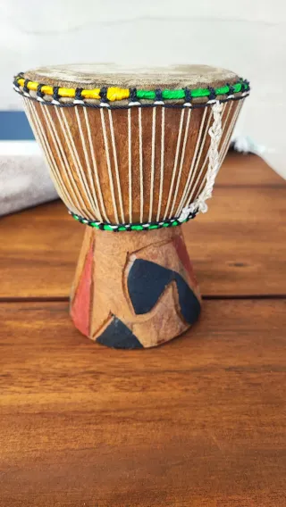 Djembe tamburo artigianiale