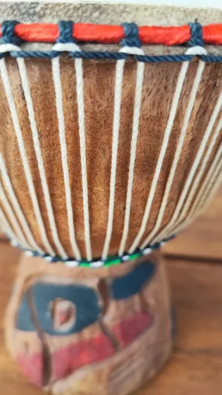 Djembe tamburo artigianiale