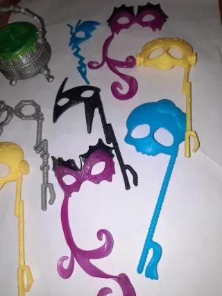 MONSTER HIGH ACCESORIOS UNIDAD