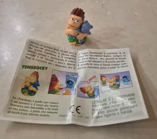 Kinder Sorpresa Paleoboys 2003 con cartine